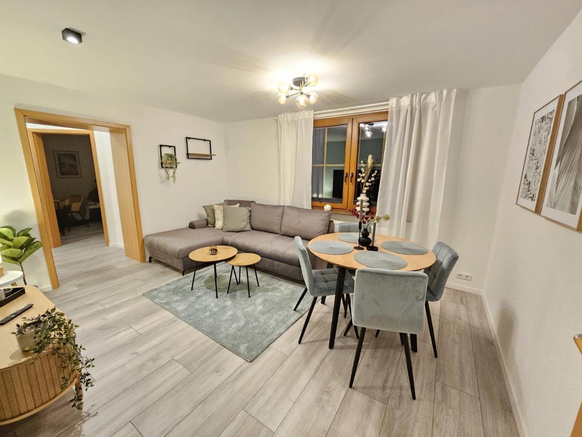 Fewo Am See, Ferienhaus, 7 Schlafzimmer, Waschmaschine, Businesswohnung Salzgitter Eksteriør bilde